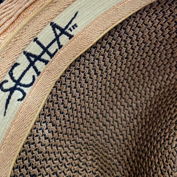 Handmade hat quality - Picture 5 of 5